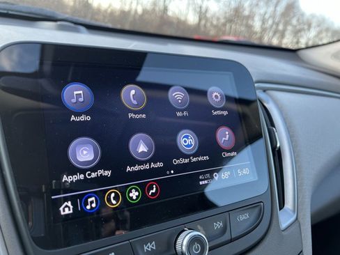 Used 2025 Chevrolet Malibu LT image 14