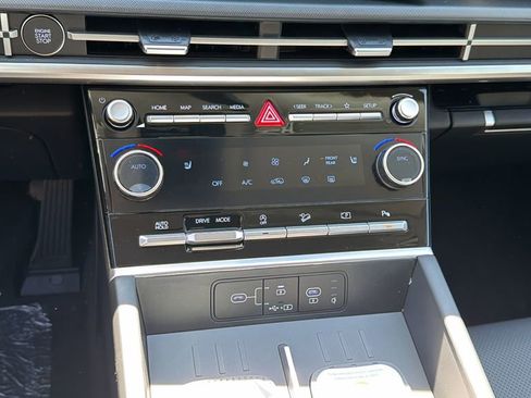 New 2026 Hyundai Santa Fe SEL FWD image 29