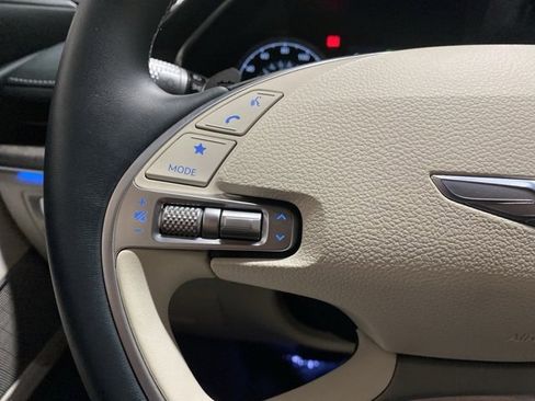 Used 2024 Genesis G80 image 34