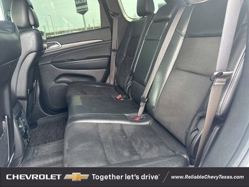 Used 2021 Jeep Grand Cherokee Laredo X image 13