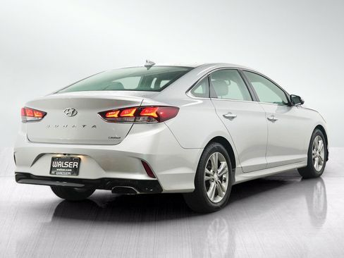Used 2018 Hyundai Sonata Limited w/ Cargo Package FWD image 5
