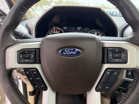Used 2019 Ford F150 Lariat w/ Equipment Group 502A Luxury image 44