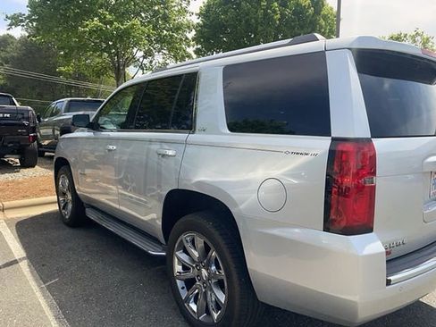 Used 2015 Chevrolet Tahoe LTZ image 2