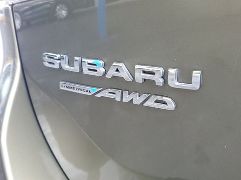 Used 2023 Subaru Forester Premium w/ Popular Package #2 AWD/4WD image 8