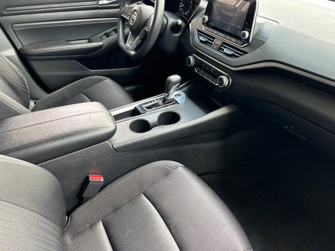 Used 2020 Nissan Altima 2.5 S FWD image 15