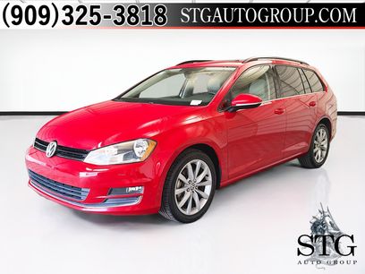 Used 2017 Volkswagen Golf SE