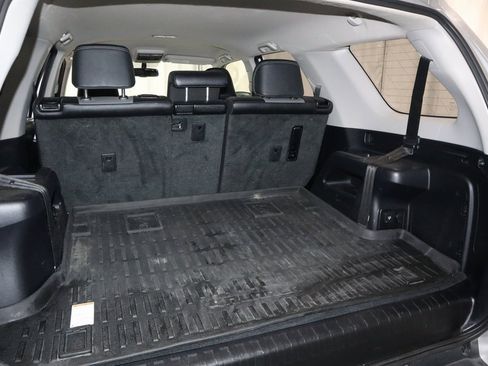 Used 2018 Toyota 4Runner SR5 Premium image 15