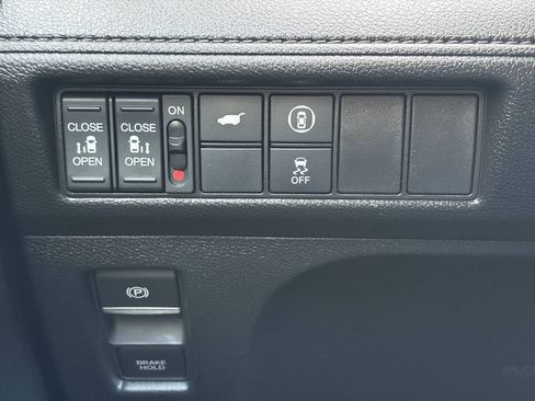Used 2023 Honda Odyssey Sport image 29