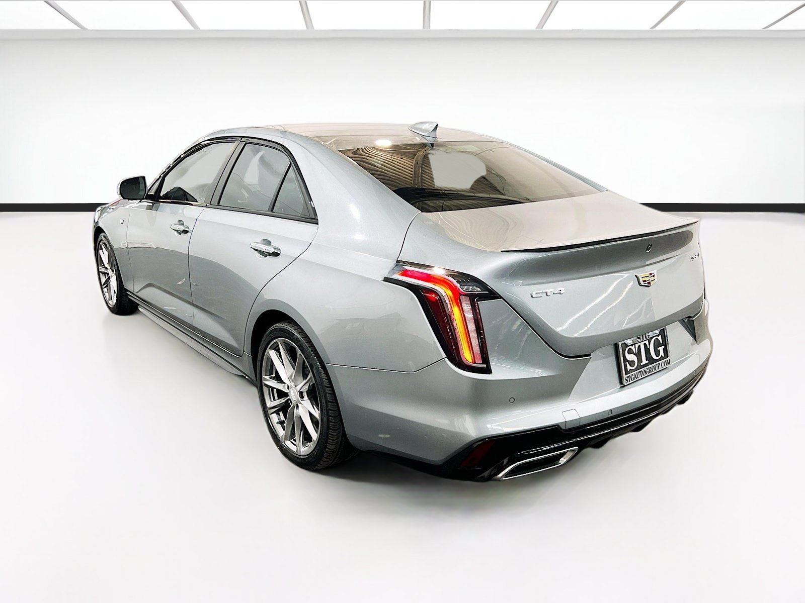 Used 2023 Cadillac CT4 Sport RWD image 6