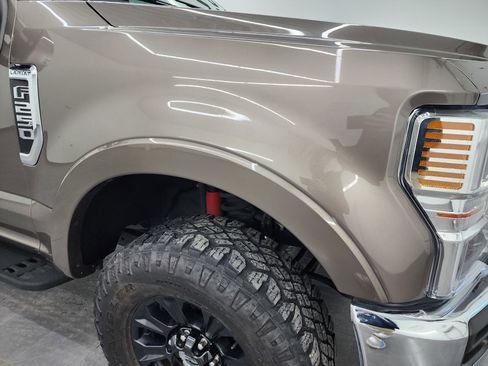 Used 2022 Ford F250 Lariat w/ Tremor Off-Road Package image 22