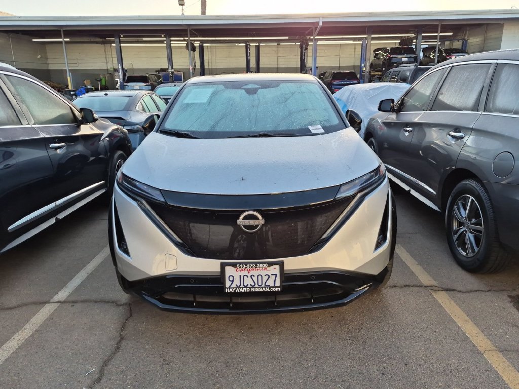 Certified 2023 Nissan Ariya FWD image 3