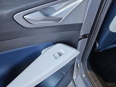 Used 2023 Volkswagen ID.4 Pro S image 22