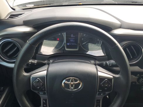 Used 2019 Toyota Tacoma SR5 image 21