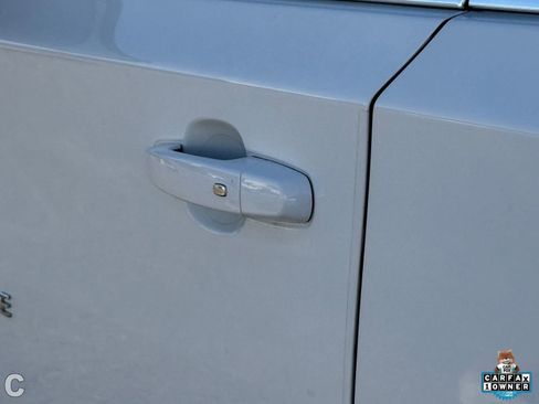 Certified 2023 Chevrolet Traverse LT FWD image 11