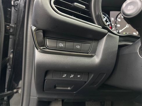 Used 2025 MAZDA CX-30 AWD 2.5 S w/ Preferred Package image 33