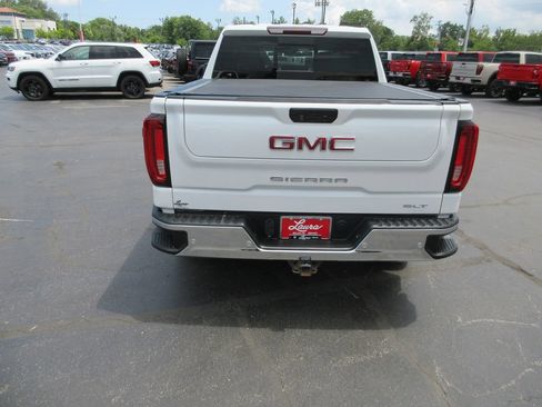Used 2021 GMC Sierra 1500 SLT w/ SLT Premium Plus Package AWD/4WD image 8
