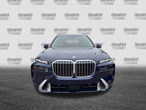 Used 2026 BMW X7 xDrive40i image 3