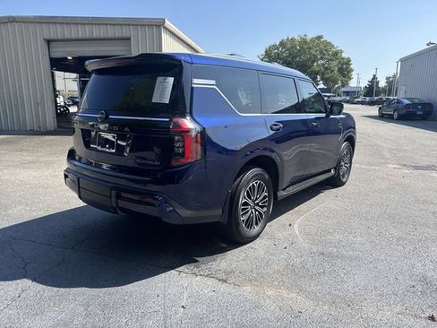 Certified 2025 Nissan Armada Platinum AWD/4WD image 5