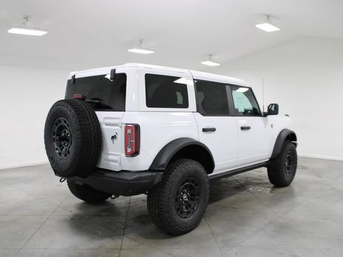 New 2026 Ford Bronco Badlands AWD/4WD image 8