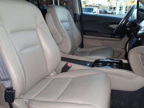 Used 2020 Honda Ridgeline RTL-E image 16