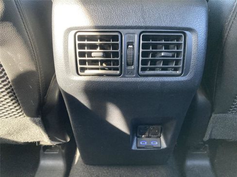 Used 2024 Toyota 4Runner TRD Off-Road Premium image 29