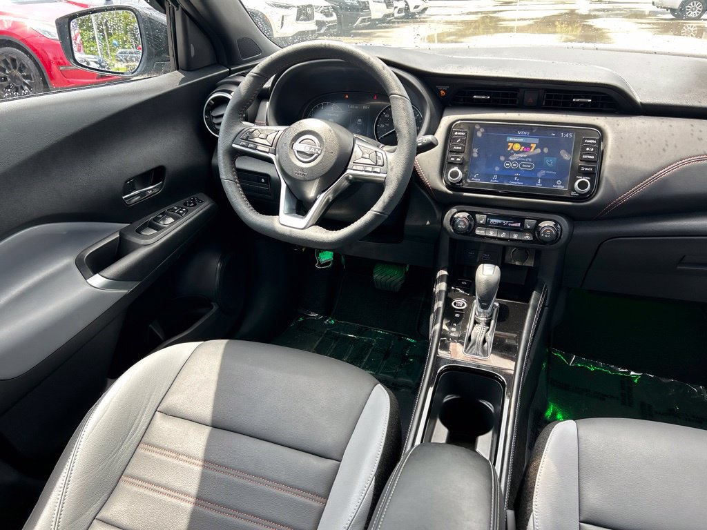 Certified 2024 Nissan Kicks SR w/ SR Premium Package FWD image 11