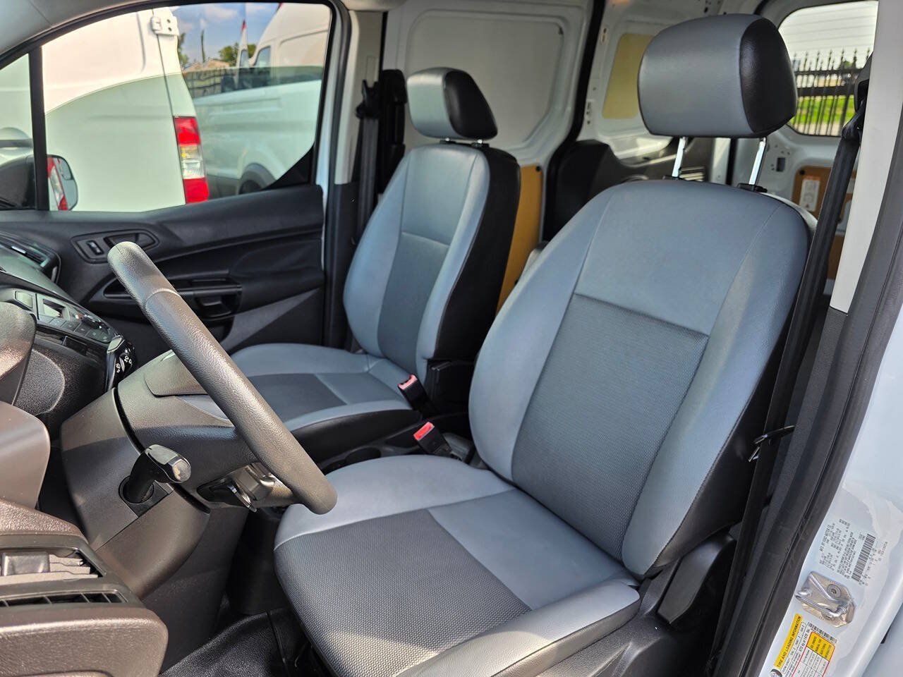 Used 2017 Ford Transit Connect XL FWD image 10