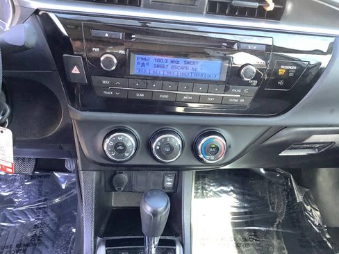 Used 2015 Toyota Corolla L w/ Body Protection Package #1 FWD image 36