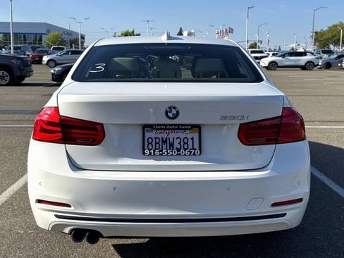 Used 2017 BMW 330i Sedan RWD image 6