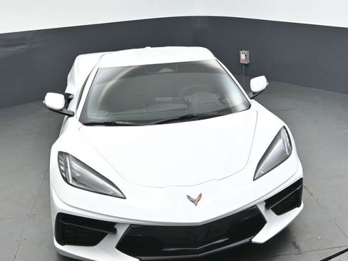 Used 2025 Chevrolet Corvette Stingray Coupe w/ 1LT image 33