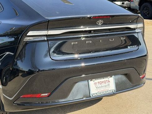 New 2026 Toyota Prius XSE image 6