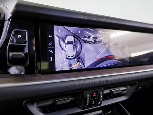 Certified 2026 Porsche Cayenne AWD/4WD image 20