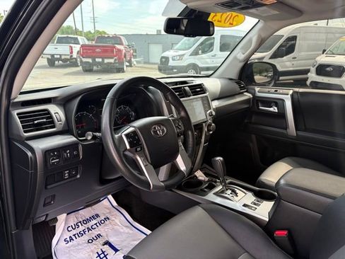 Used 2023 Toyota 4Runner SR5 Premium w/ Moonroof Package RWD image 3
