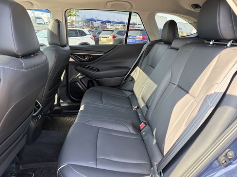 Certified 2025 Subaru Outback Touring XT AWD/4WD image 28