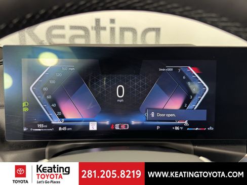 Used 2024 BMW 230i Coupe w/ Convenience Package RWD image 22