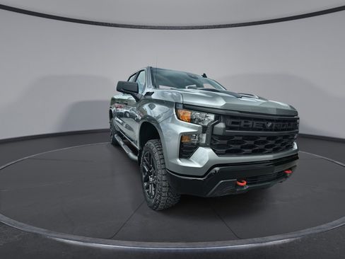 New 2026 Chevrolet Silverado 1500 Custom Trail Boss w/ LPO, Dark Essentials Package AWD/4WD image 16