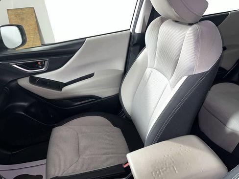 Used 2023 Subaru Forester image 25