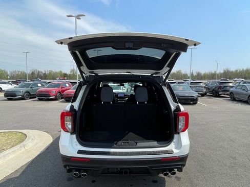 Used 2021 Ford Explorer ST w/ Equipment Group 401A AWD/4WD image 9