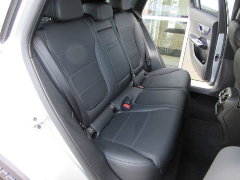 Used 2023 Mercedes-Benz GLC 300 4MATIC image 20