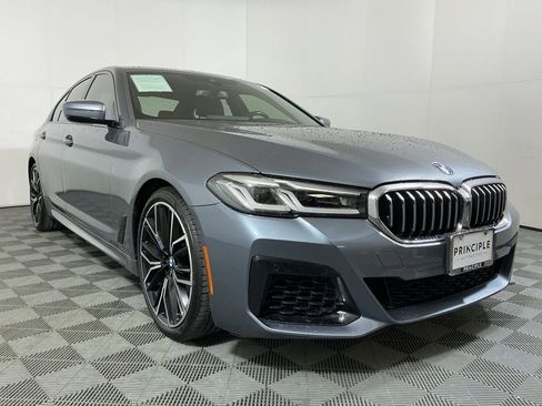 Certified 2022 BMW 540i xDrive AWD/4WD image 4