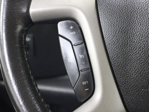 Used 2011 Chevrolet Silverado 2500 LT w/ Interior Plus Package image 11