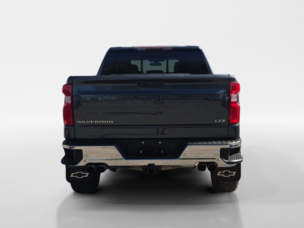 Used 2020 Chevrolet Silverado 1500 LTZ w/ LTZ Plus Package AWD/4WD image 4