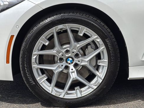 Certified 2025 BMW 330i Sedan image 37