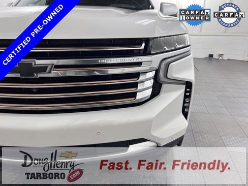 Certified 2024 Chevrolet Suburban High Country w/ Advanced Technology Package image 12