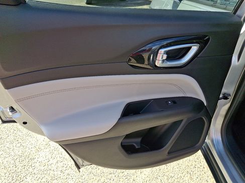 Certified 2022 Jeep Compass Limited image 19