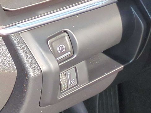 Used 2024 Cadillac CT4 Luxury w/ Cold Weather Package RWD image 34