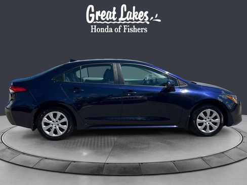 Used 2022 Toyota Corolla LE FWD image 6
