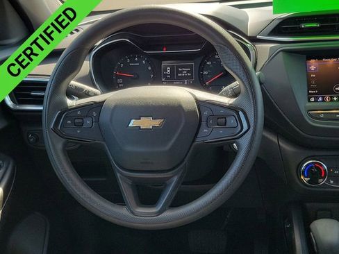 Certified 2023 Chevrolet TrailBlazer LT FWD image 24
