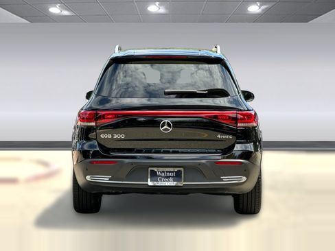 Certified 2023 Mercedes-Benz EQB 300 4MATIC image 10