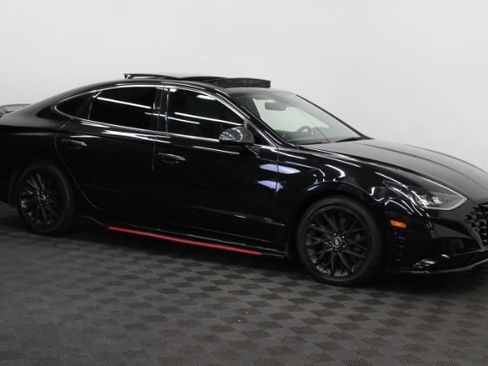 Used 2020 Hyundai Sonata SEL Plus w/ Tech Package FWD image 4